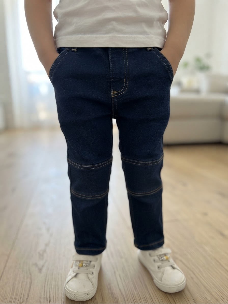 Jeans Lavaggio Scuro-Chicco